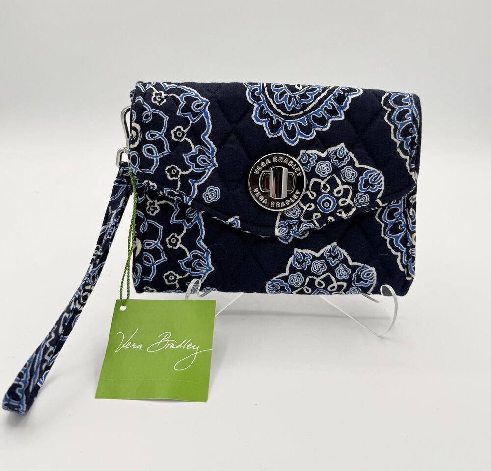 Vera Bradley Your Turn Blue Bandana Smartphone Wristlet NWT